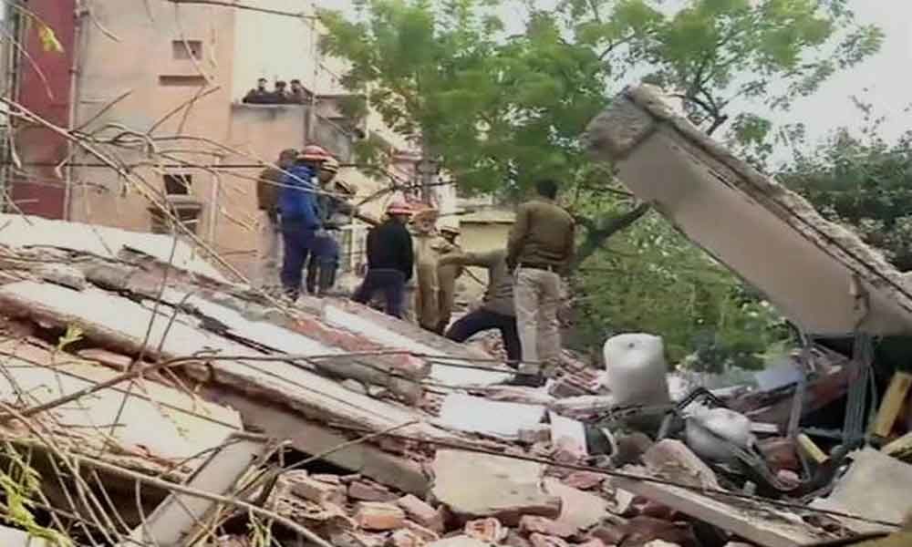 Building collapses in Delhi, no casualties
