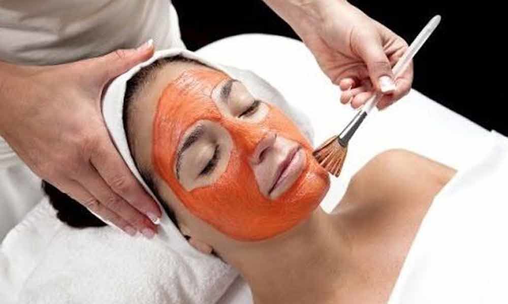 Carrots mask for dry skin