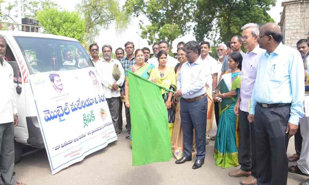 Mobile malaria clinic flagged off :Collector
