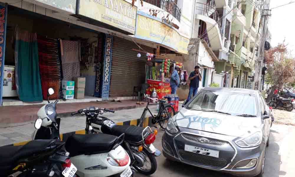 Sale of substandard food sachets on rise in Kakinada