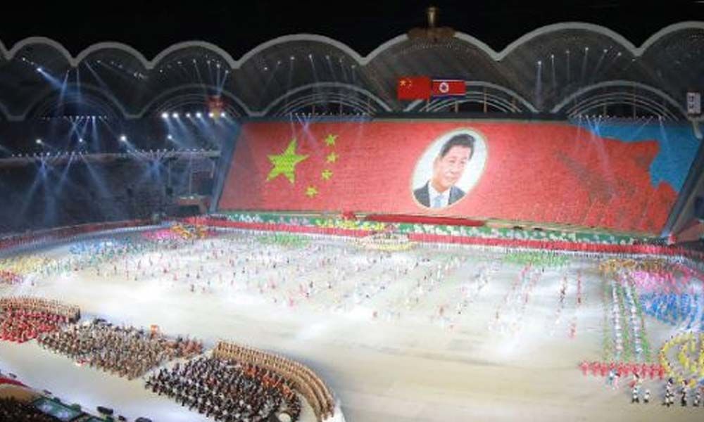 Big picture: Xi on show in Pyongyang