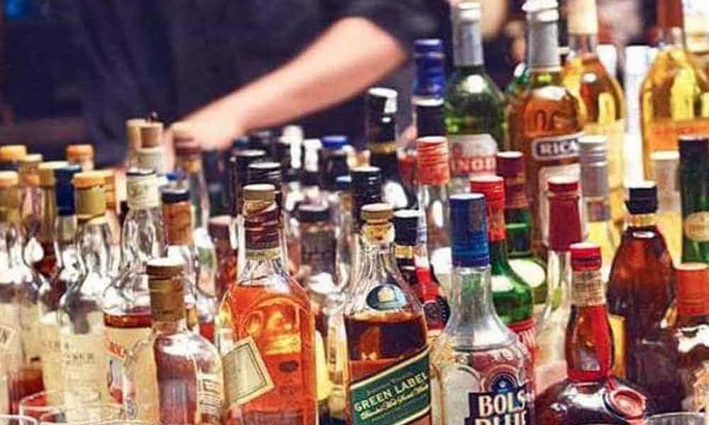 AP Government to extend present excise policy for  another  two or three months