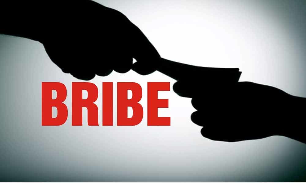 Health department accountant held for taking bribe in Hyderabad