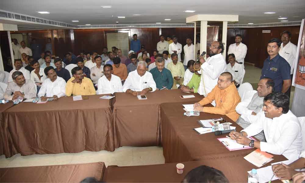 Round-table meet demands filling of vacancies
