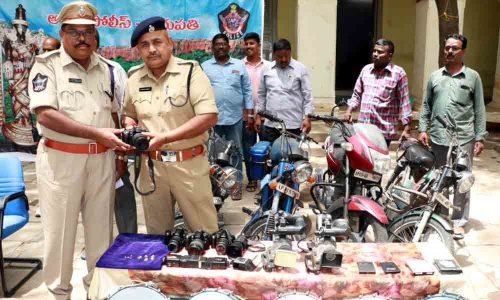 6 juvenile thieves held; 6.34 lakh booty seized in Tirupati