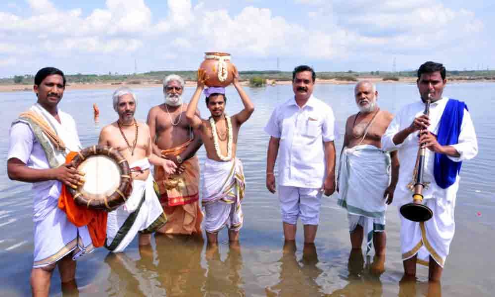 Varuna Yagam conducted for bountiful rains in Bhadrachalam