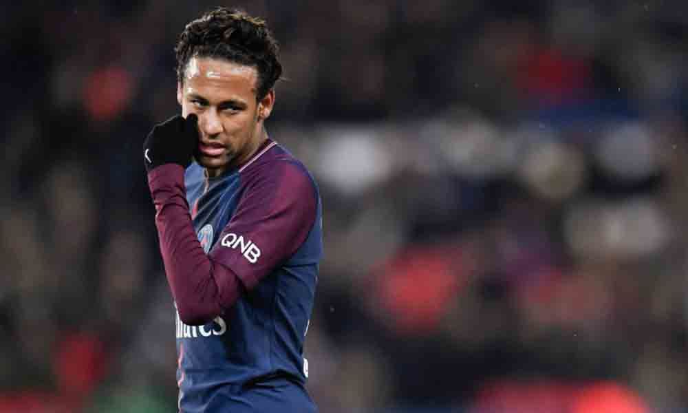 Neymar accepts pay-cut in verbal agreement with Barcelona