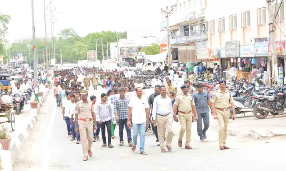 ASP expresses concern over drug abuse among youth in Gadwal