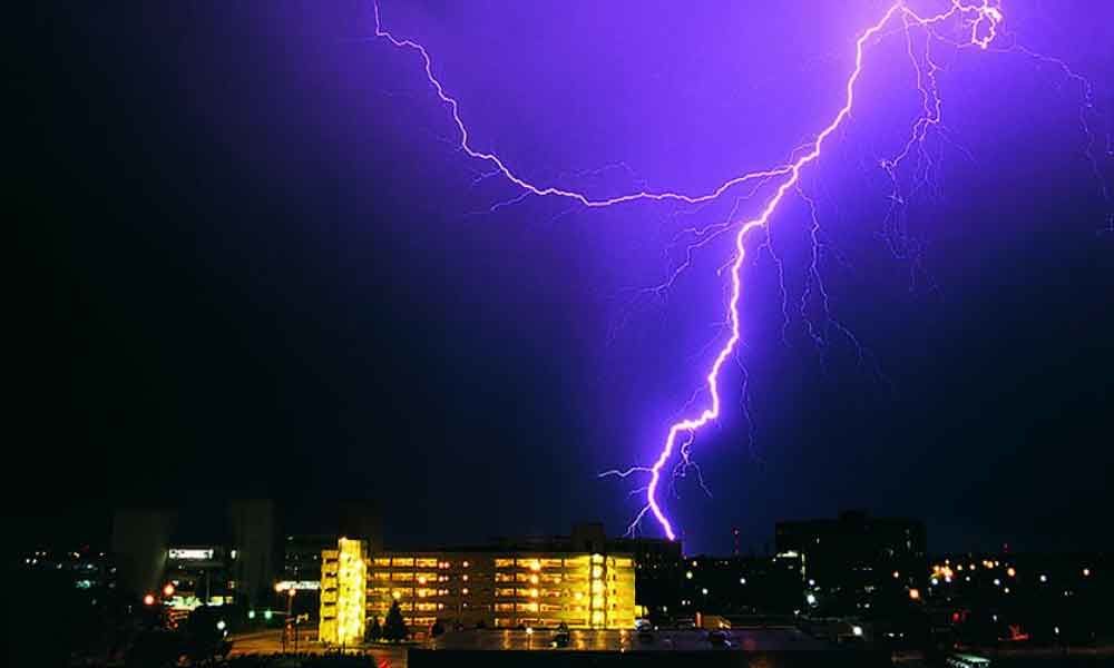30 die in Bihar lightning strikes