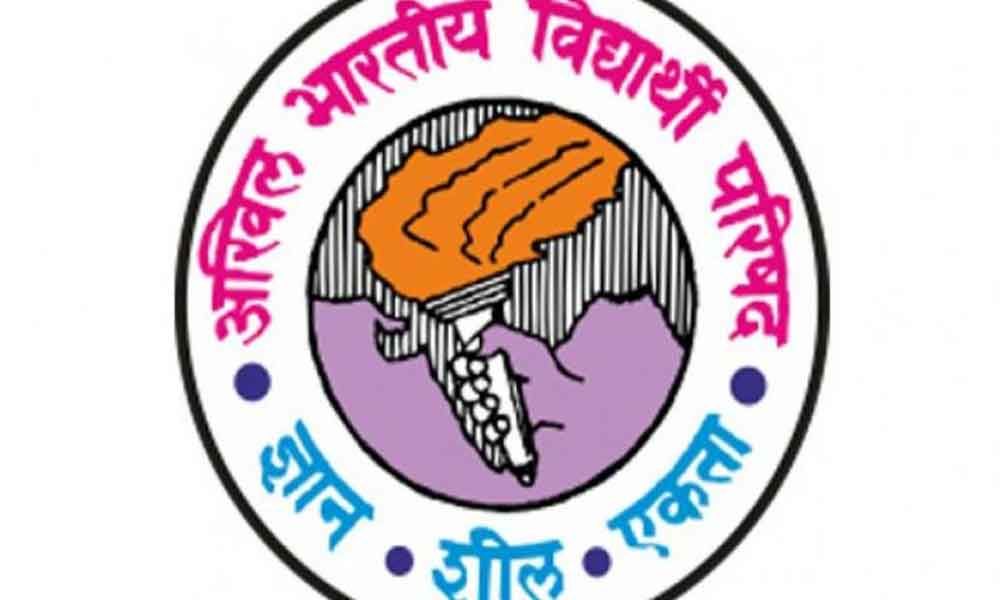 ABVP flays govt over fee hike in corporate colleges