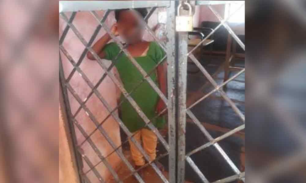Government school staff in Gadwal served memos for locking child inside school