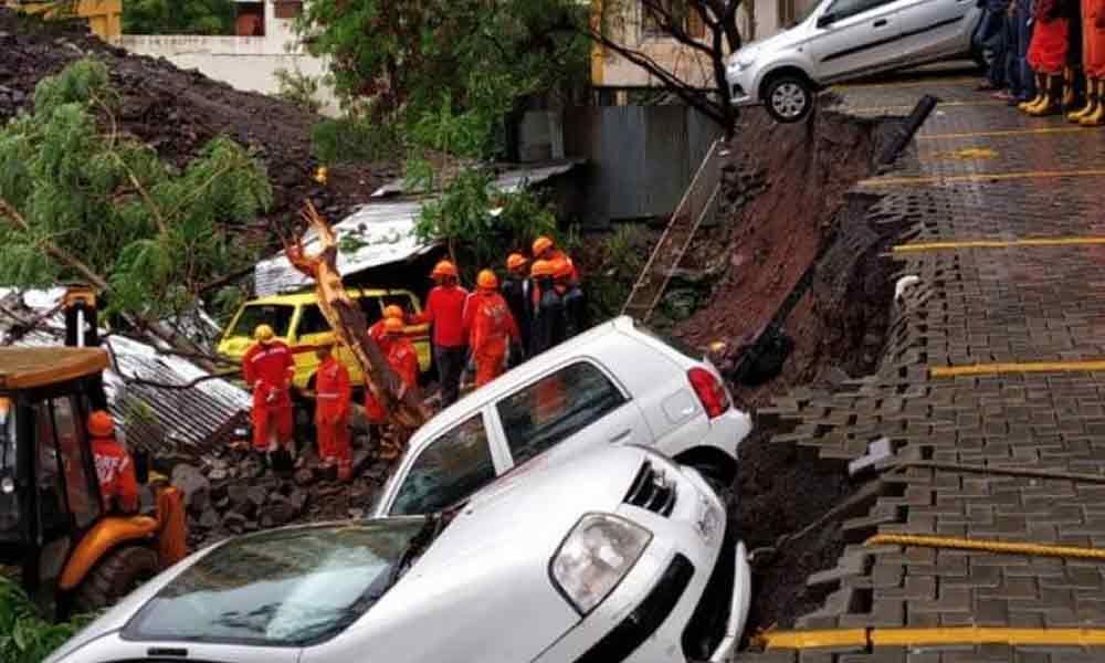 Pune wall collapse: Nitish Kumar announces Rs 2 lakh relief to kin of deceased