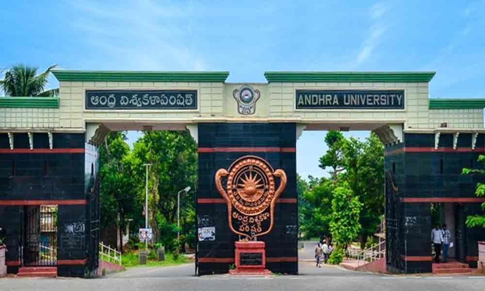 Training programme for Andhra University students concludes