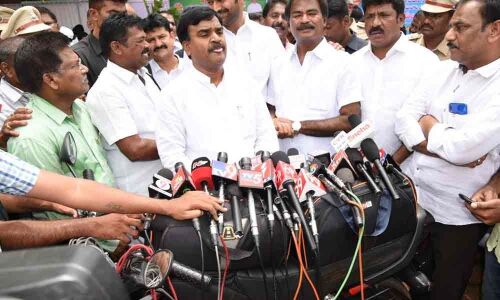 Deputy CM Amzath Basha lays stone for RTC hospital