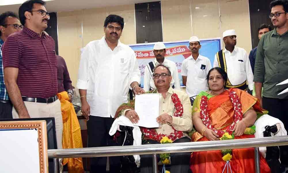 DRO, DTC among 30 retired: Collector  R Muthyala Raju