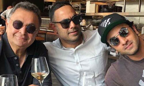 Rishi Kapoor enjoys outing with Ranbir, son-in-law Bharat Sahni