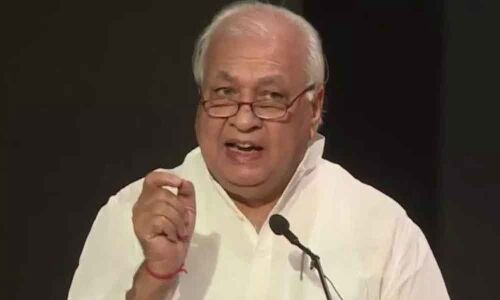 I feel like crying: Ex-Union Minister Arif Khan on fatwa against Nusrat Jahan