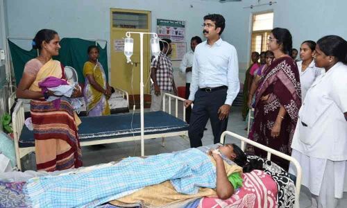 Collector makes surprise visit to Community Health Centre