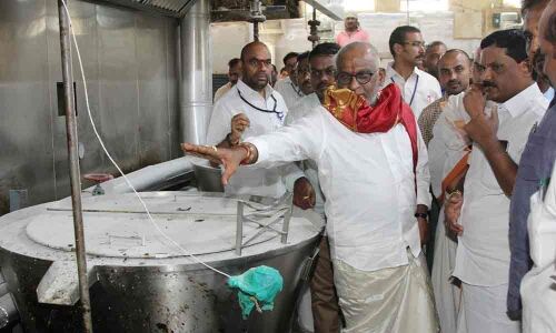 Battery vehicles to shuttle in Tirumala soon: TTD chief