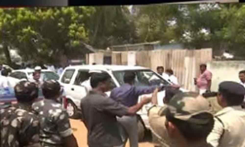 One woman injured in stampede at CM YS Jagans residence