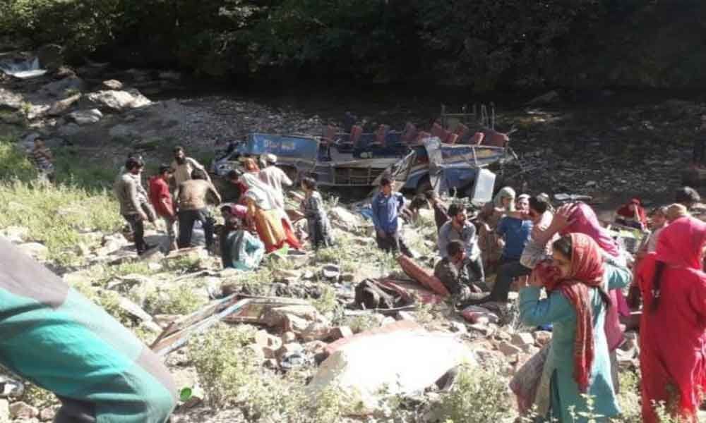 33 killed, 22 injured in Jammu and Kashmir road accident