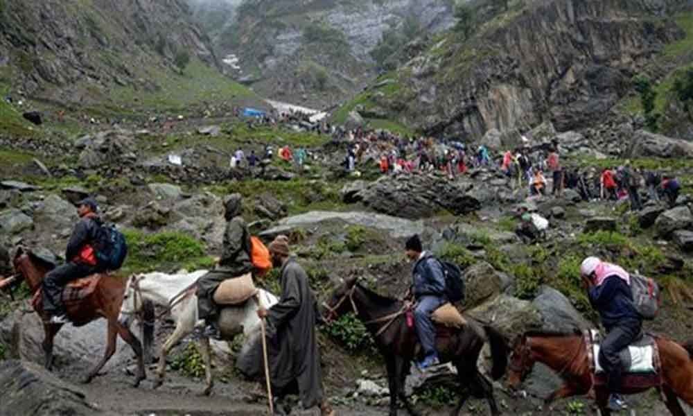 Nearly 6K pilgrims from Jammu head for Amarnath