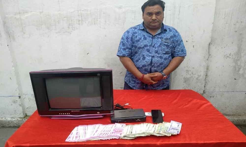 Two cricket bookies held; 1.52 lakh seized