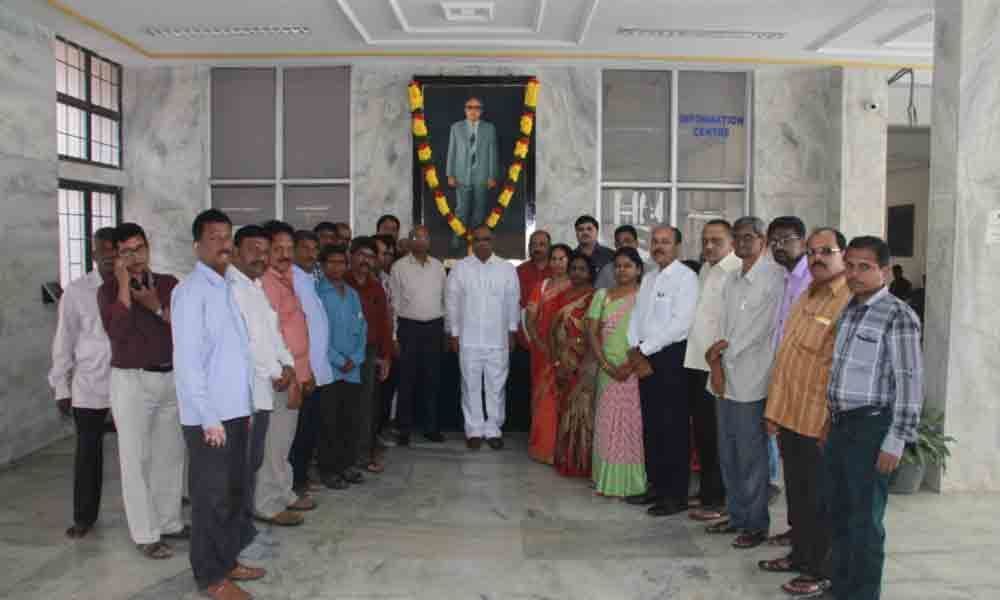 Hyderabad: Prof G Ram Reddy death anniversary observed