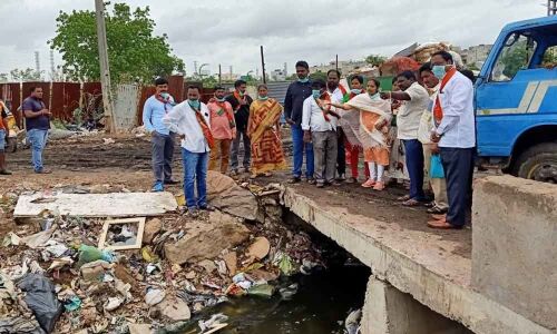Corporator Pannal Kavya Reddy inspects dump yard