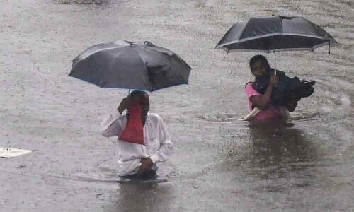 39 perish in Maha rain mayhem