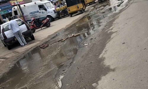 Overflowing sewage chokes traffic