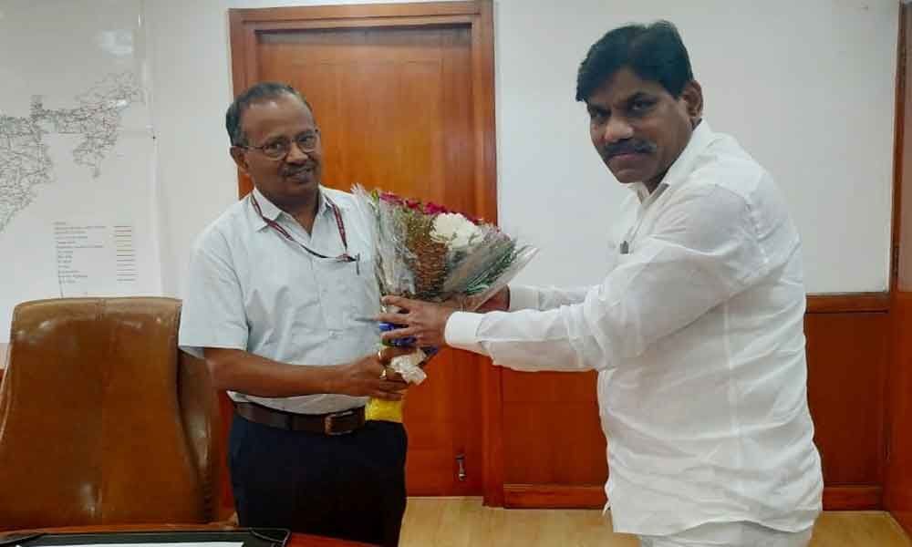 BB Patil calls on National Highways Authority of India Chairman