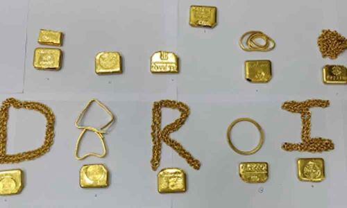 Rs 2.17 Crore gold seized from 14 passengers at RGI Airport