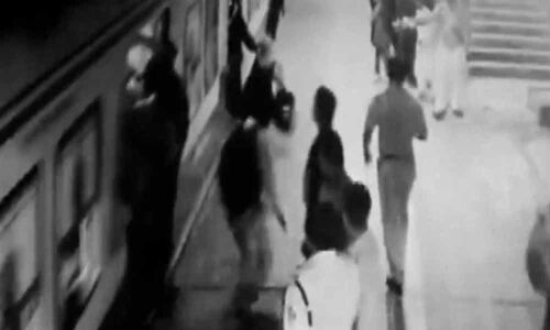 Woman falls off moving train in Hyderabad, dies