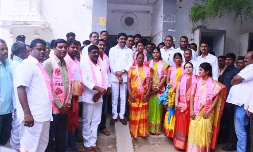 BJP MPTCs boycott Namdipet mandal swearing-in ceremony