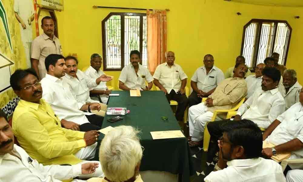 Lokesh to strengthen party before civic polls