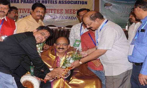 Ilapuram Raja felicitated