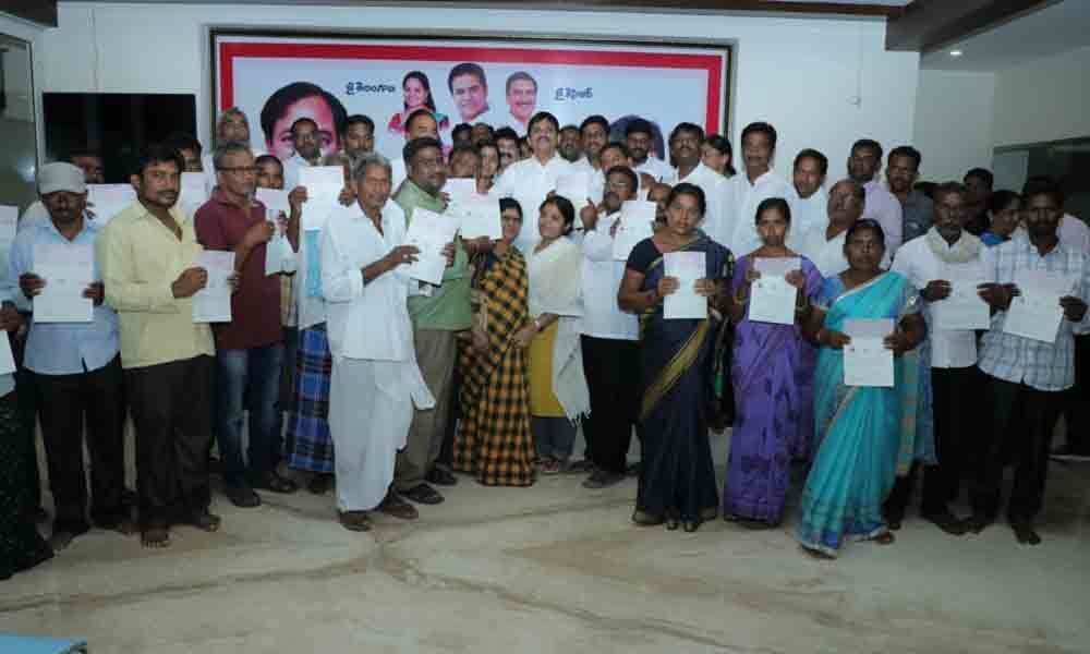 CMRF cheques distributed to 27 beneficiaries in Khammam