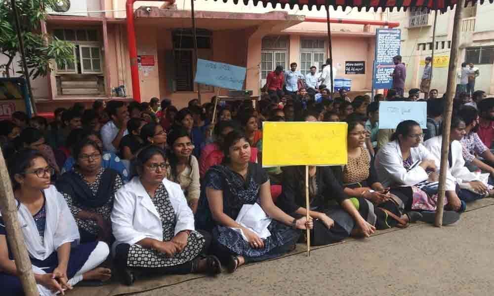 Junior doctors boycott duties at KGGH