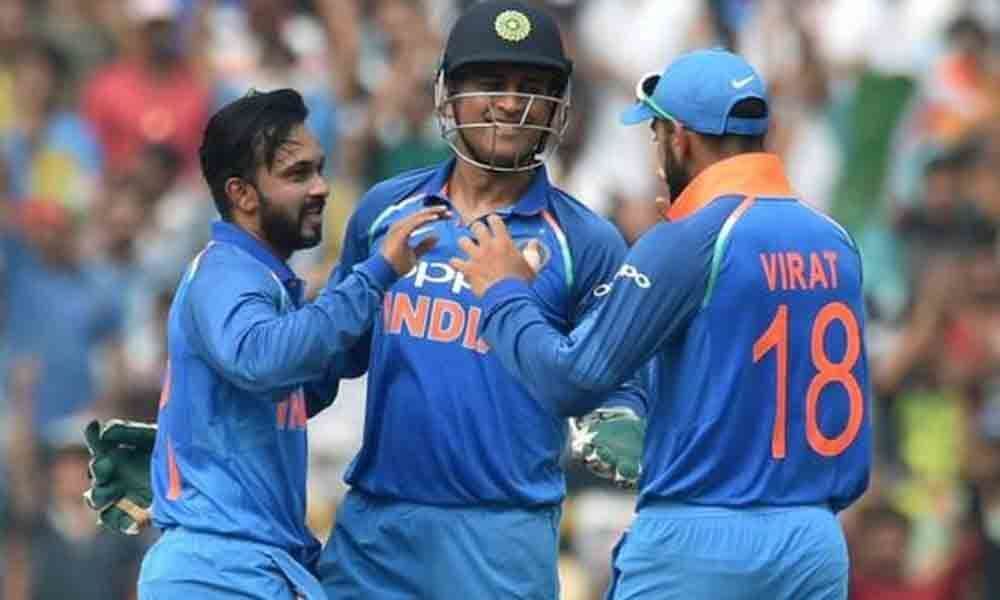 India seek answers to middle-order puzzle ahead of  last 4 duel