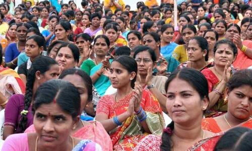 Government wishes to encourage, facilitate role of women