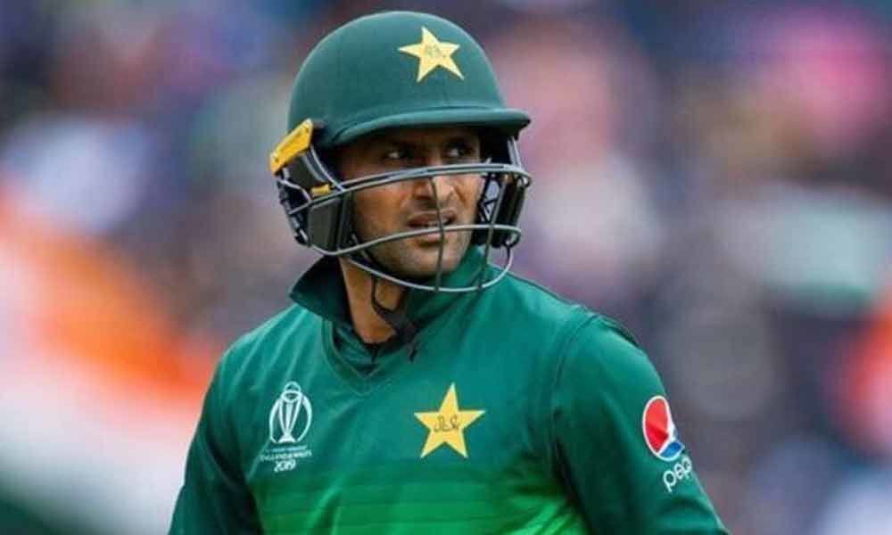Pakistans Malik confirms ODI retirement after World Cup exit