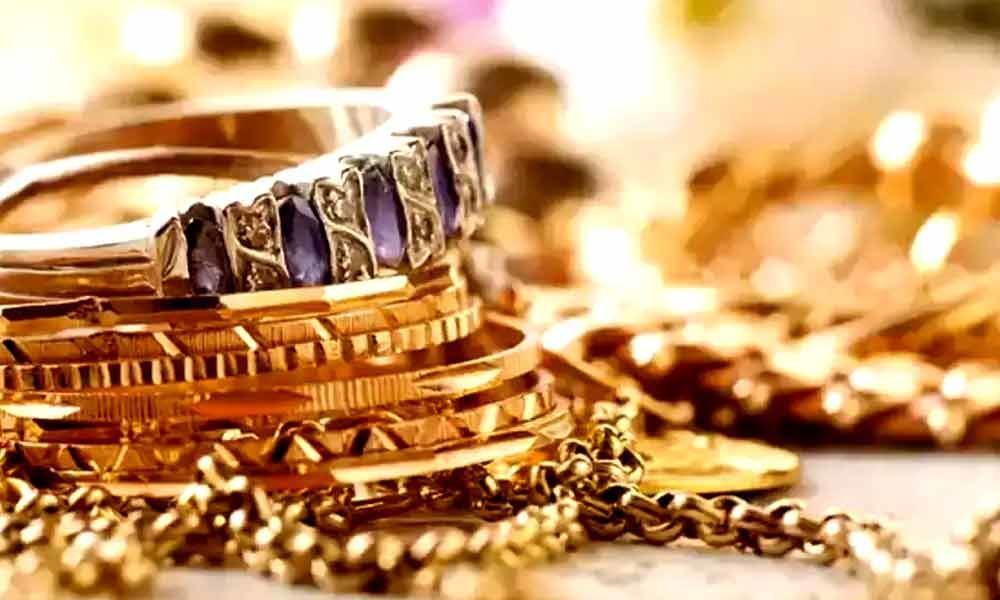 Hike in gold import duty to force businesses to shift to neighbouring countries: GJEPC