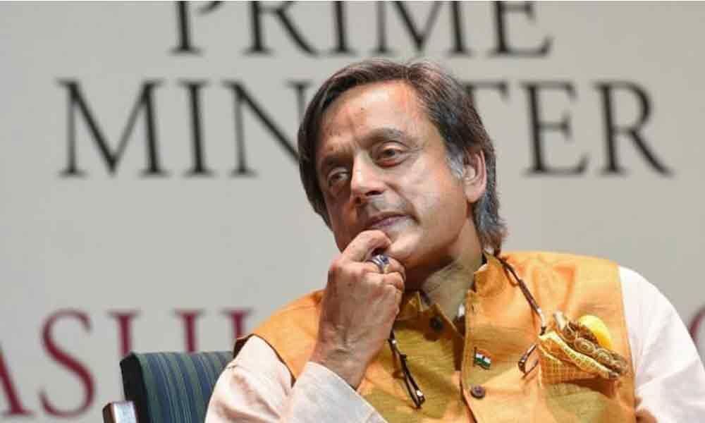 Budget lacks vision: Tharoor