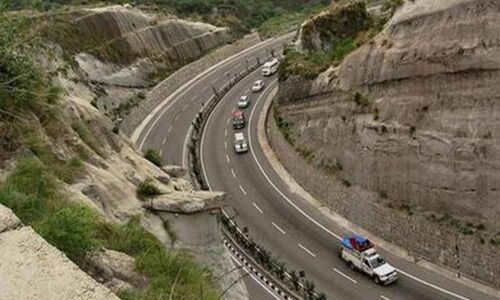 20 Amarnath Yatris injured in Anantnag road accident