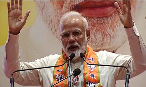 PM Modi launches BJPs membership drive from Varanasi