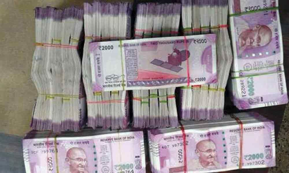 Andhra SBI cashier used Managers key to steal Rs 20 lakh from lockers: Cops