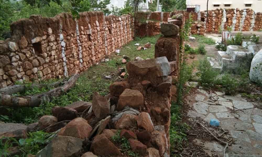 Villagers urge officials to takeover encroached temple land