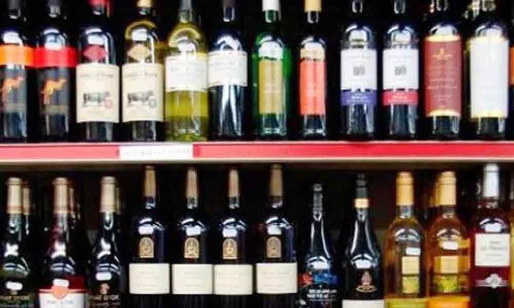 Government to set up limited number of liquor shops from Oct