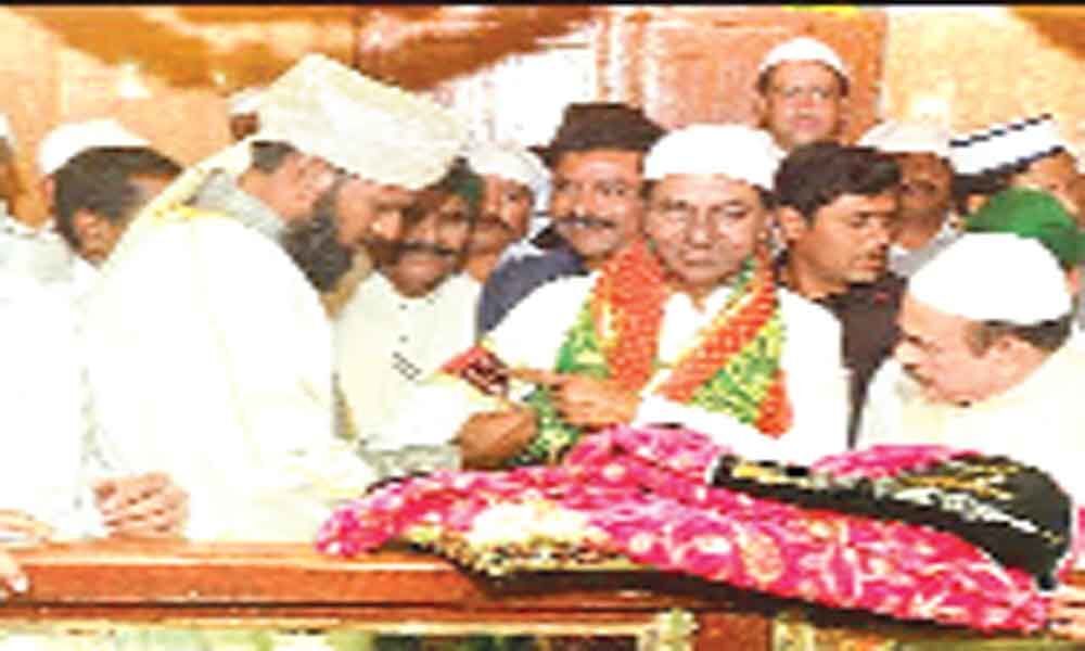 Contractor wins bid to run Jahangir Peeran Dargah for 2.36 cr